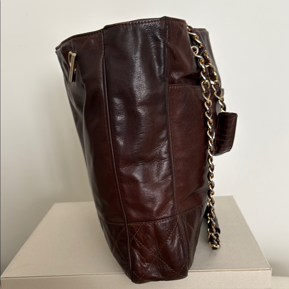 CHANEL Quilted Calf Skin Brown Medium Shopper Tote, Vintage. - Picture 4 of 14